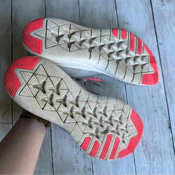 PREOWNED NIKE FLEX TRAINING SNEAKERS 898479-006 SIZE 9.5 PINK GREY - Picture 5 of 5